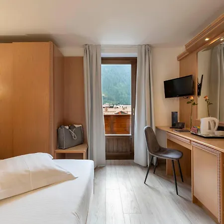 Hotel Olympic Palace 4*